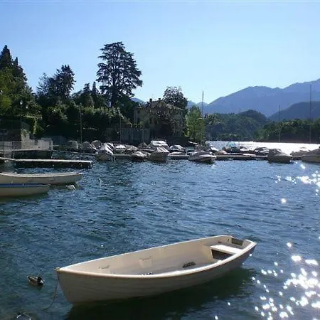 Sleeps 6 Mezzegra